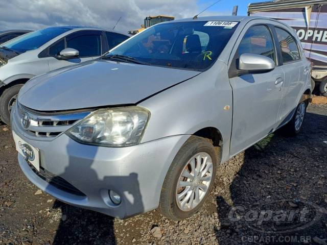 2014 TOYOTA ETIOS 