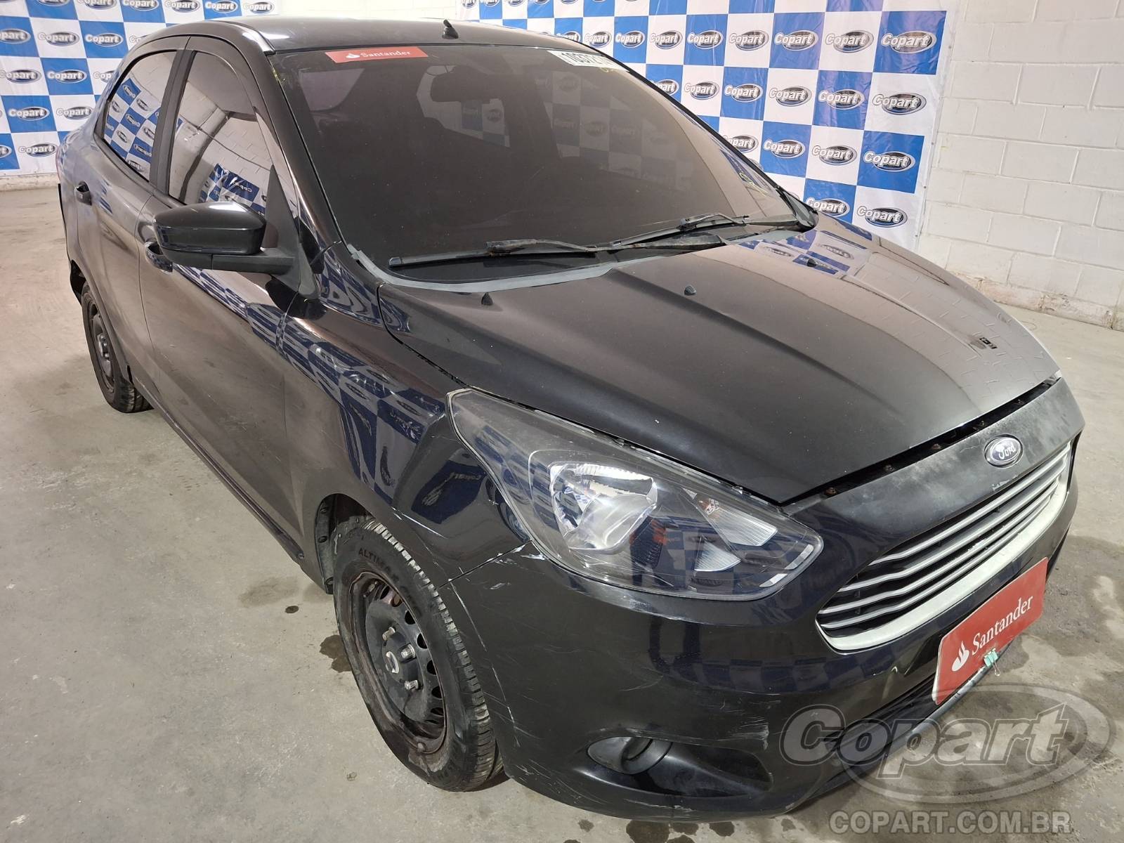 Ford KA Sedan 2015 em leilão