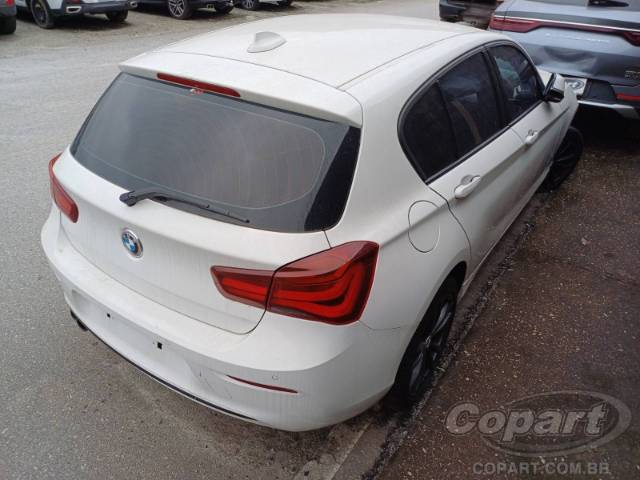 2019 BMW SERIE 1 