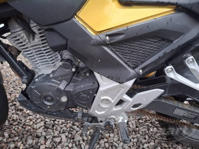 2024 HONDA CB 300F 