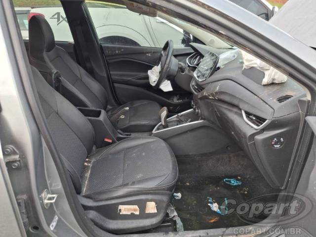2025 CHEVROLET ONIX PLUS 