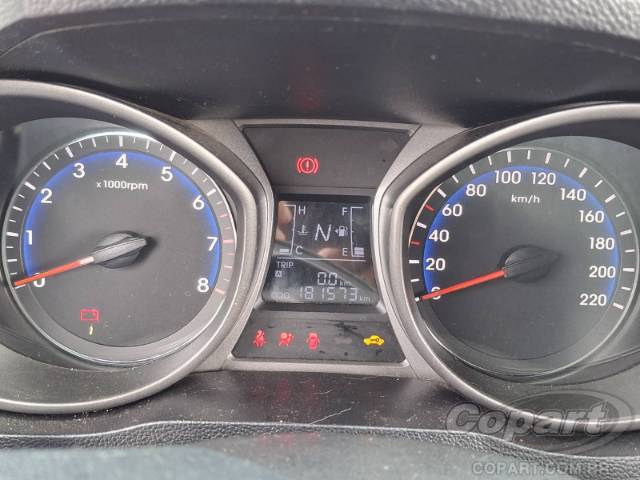 2015 HYUNDAI HB20S 