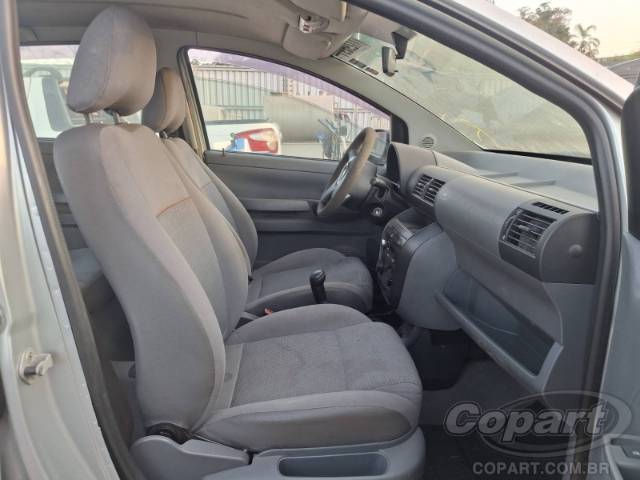 2009 VOLKSWAGEN FOX 