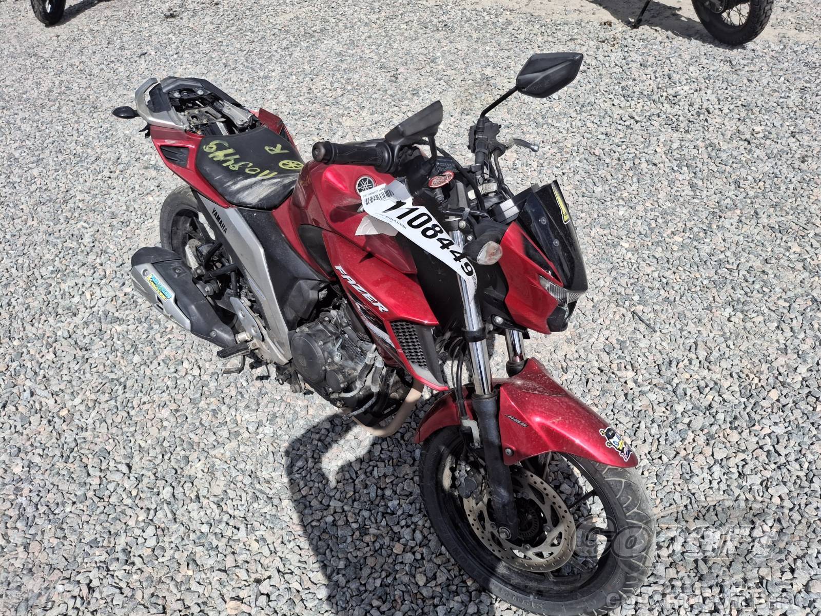 Veículo YAMAHA FZ25 Yamaha FZ25 Fazer 2023 Pequena Monta 2023 em leilão