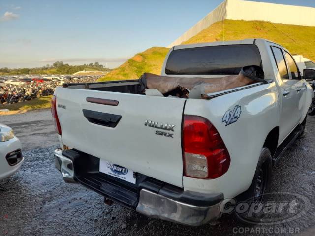 2017 TOYOTA HILUX CD 