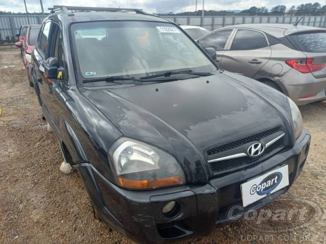 2010 HYUNDAI TUCSON 