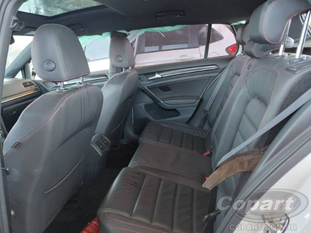2014 VOLKSWAGEN GOLF 