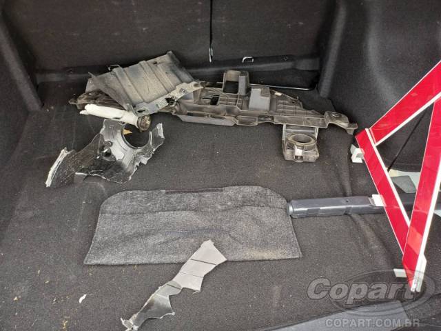 2025 TOYOTA YARIS SEDA 