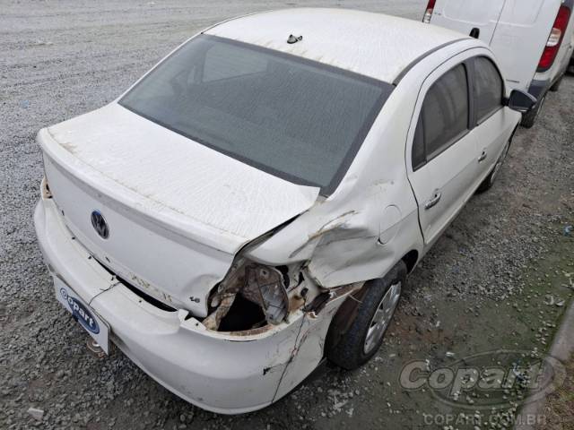 2009 VOLKSWAGEN VOYAGE 