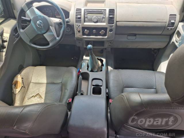 2011 NISSAN FRONTIER CD 