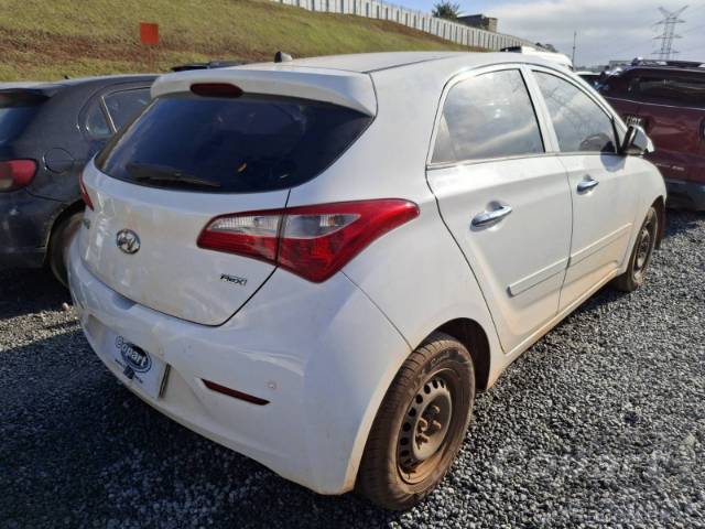 2014 HYUNDAI HB20 
