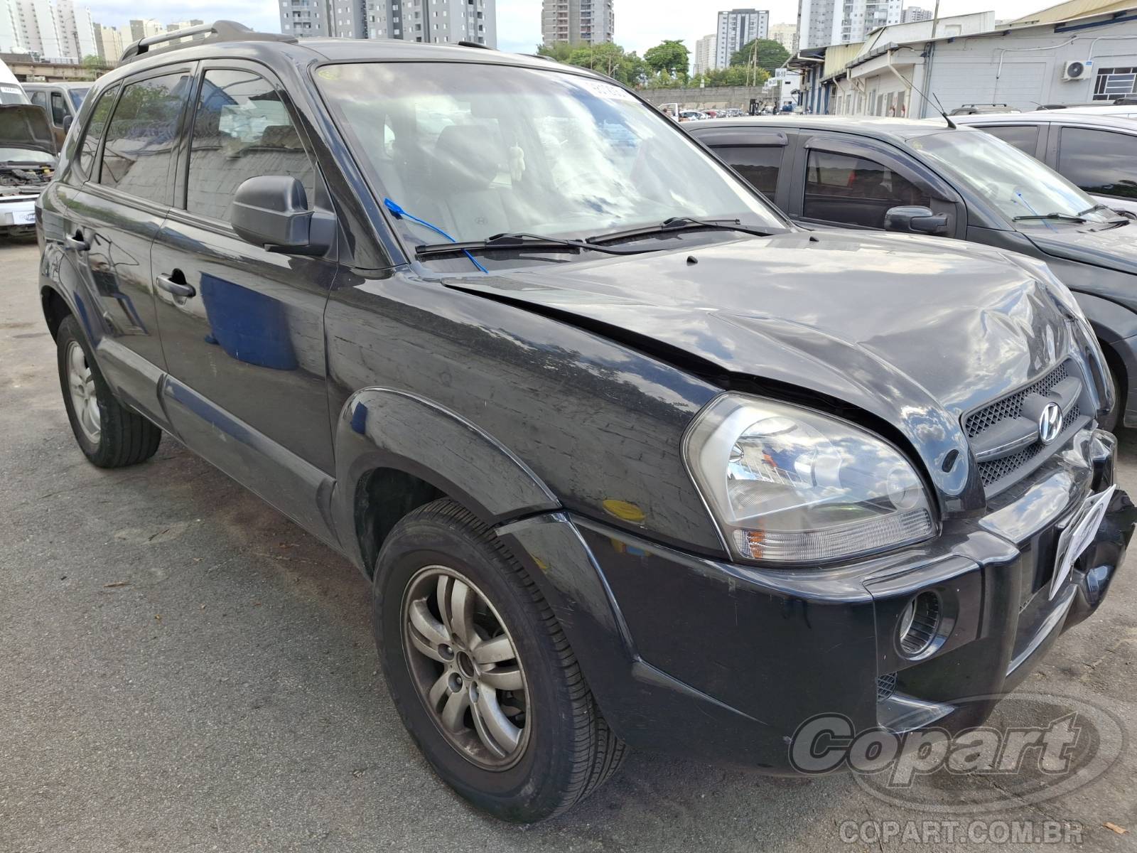 Veículo Hyundai Tucson Hyundai Tucson GL 2.0 16V 2006 Colisão Média Monta 2006 em leilão