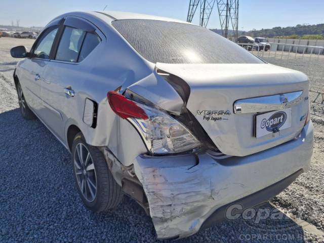 2018 NISSAN VERSA 