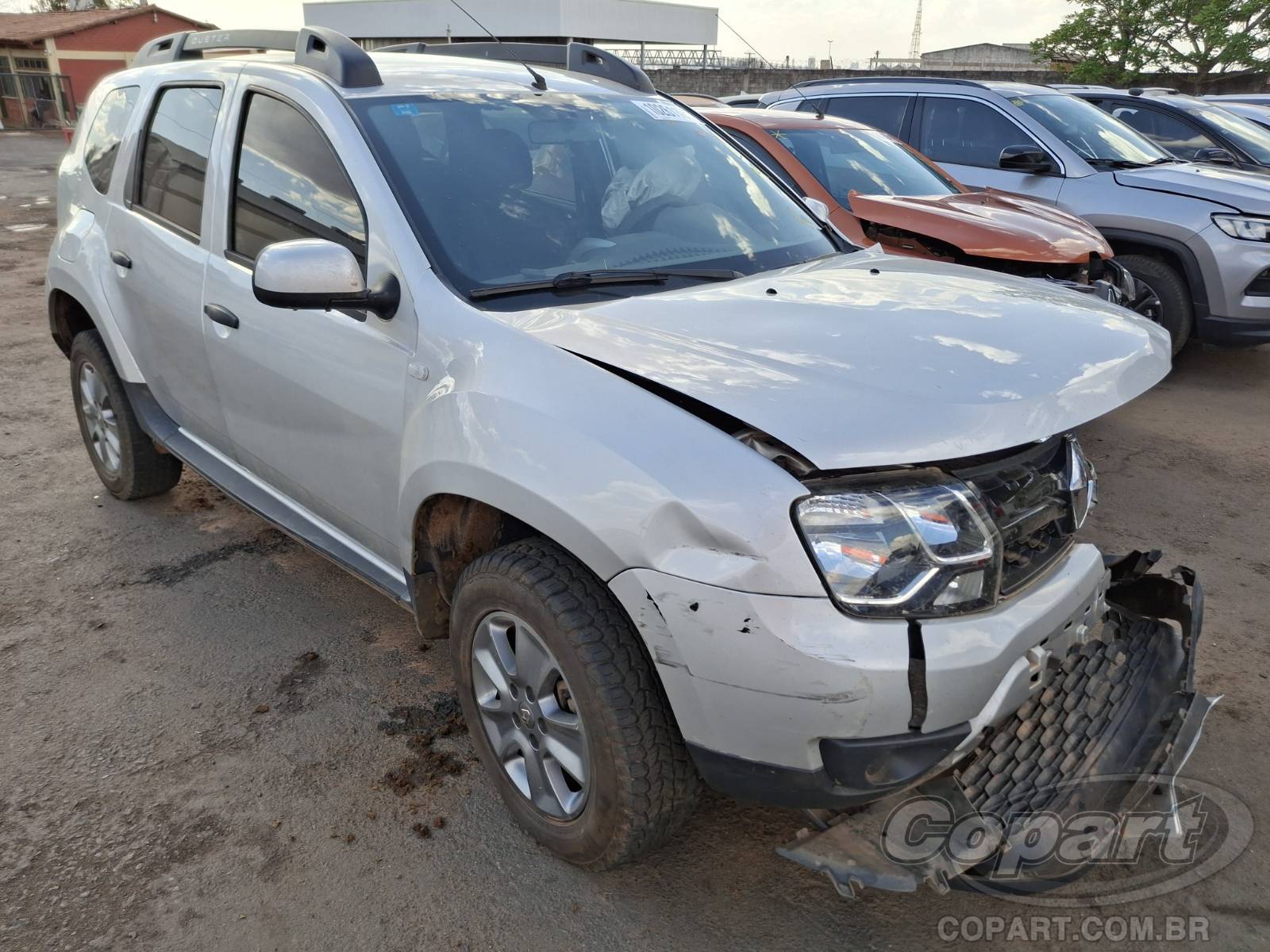 RENAULT DUSTER 2019 SUV Pequenos