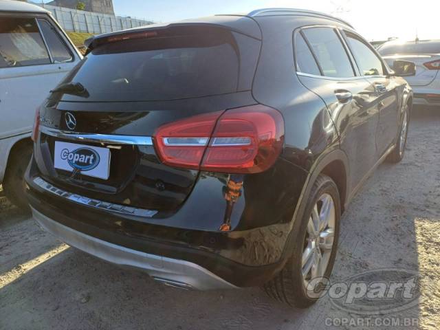 2016 MERCEDES BENZ GLA 