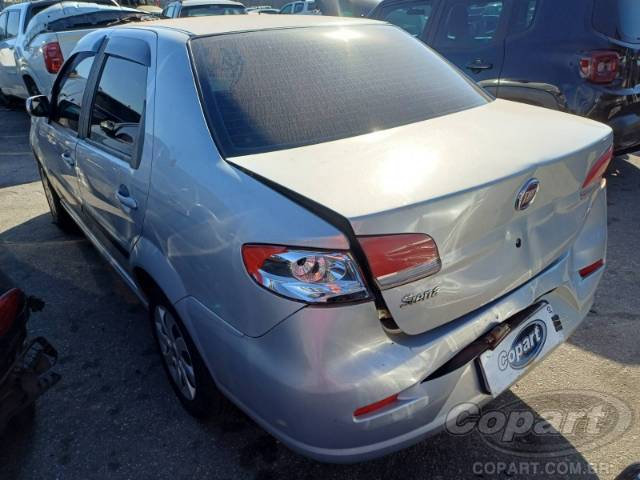 2010 FIAT SIENA 