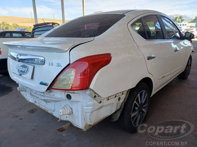 2018 NISSAN VERSA 
