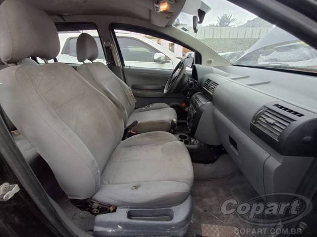 2009 VOLKSWAGEN SPACEFOX 
