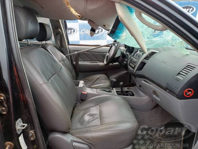 2010 TOYOTA HILUX CD 