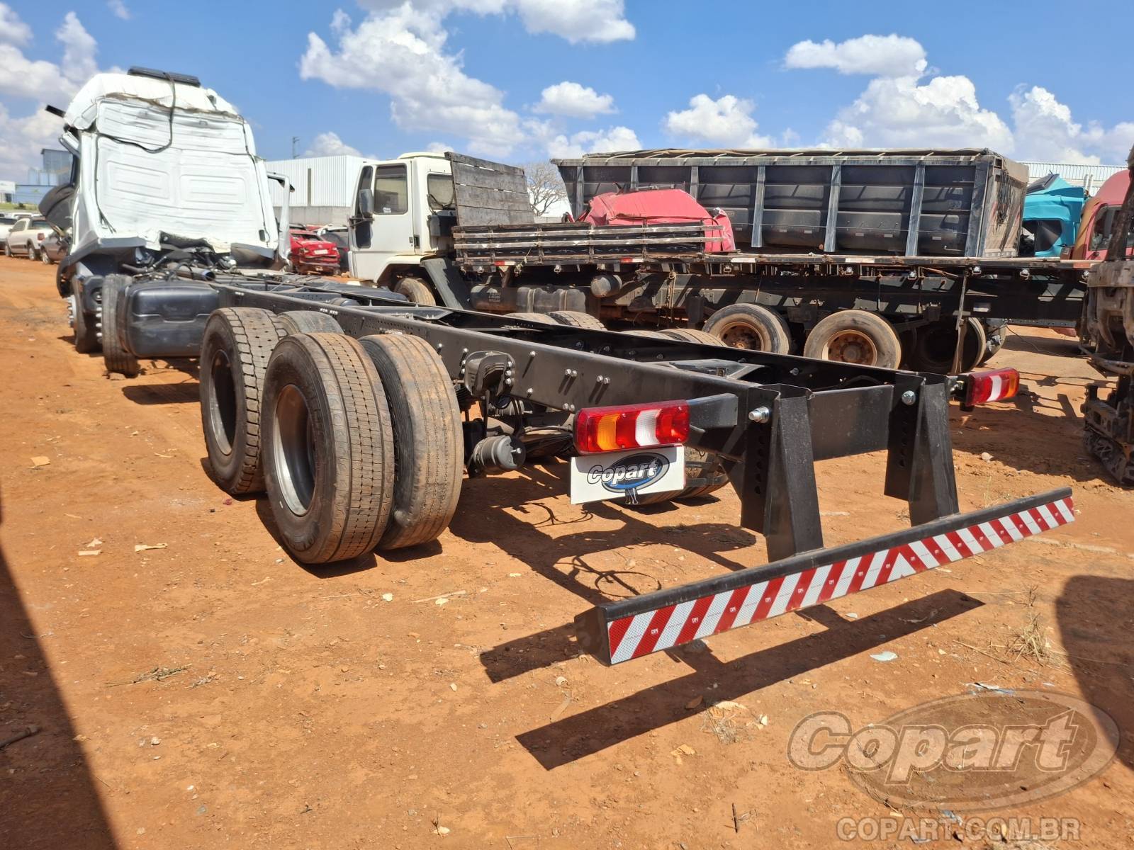 2026 MERCEDES-BENZ ATEGO — foto 3 de 10