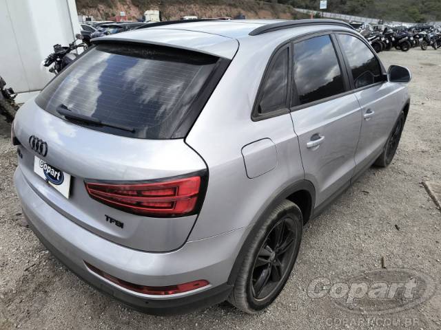 2016 AUDI Q3 