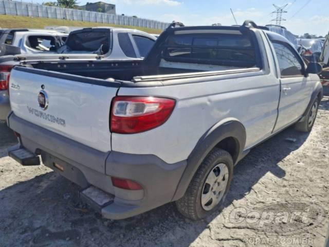 2017 FIAT STRADA 