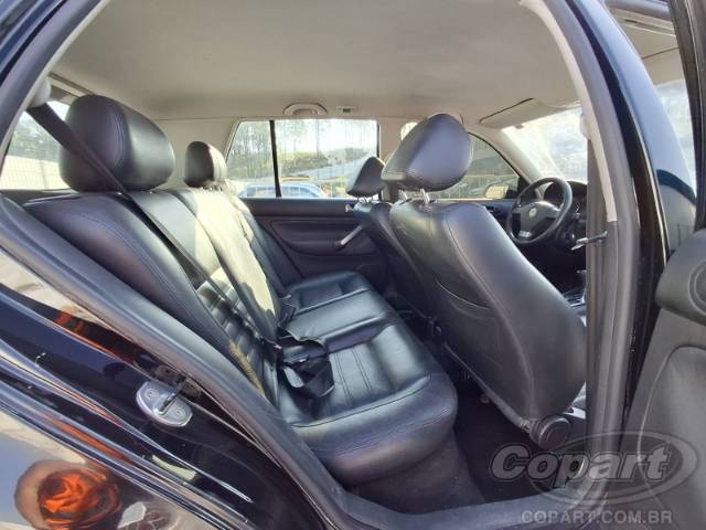 2011 VOLKSWAGEN GOLF 
