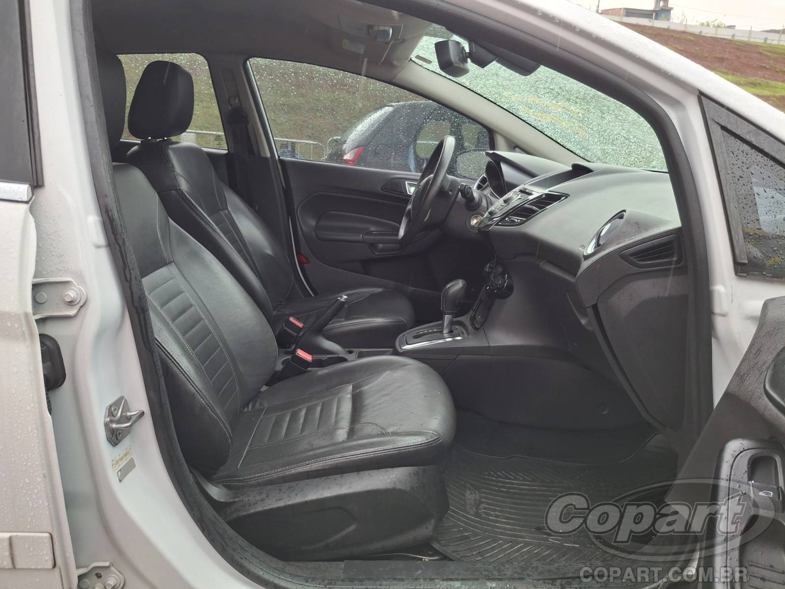 Foto 5: 2014 FORD FIESTA