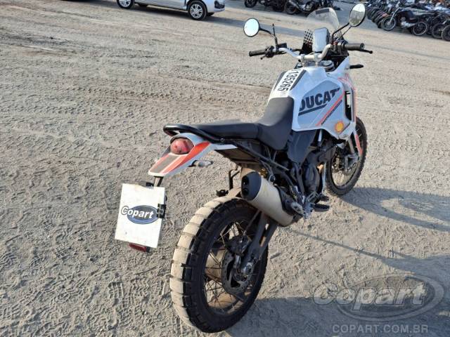 2023 DUCATI DESERTX 