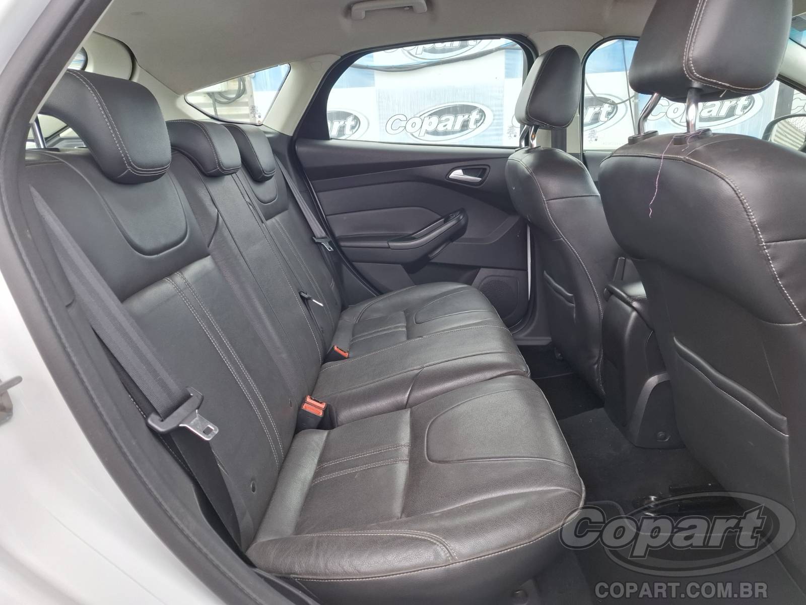Foto 6 de 11: 2015 FORD FOCUS