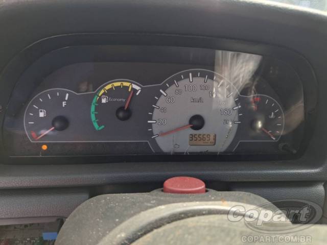2013 FIAT UNO 