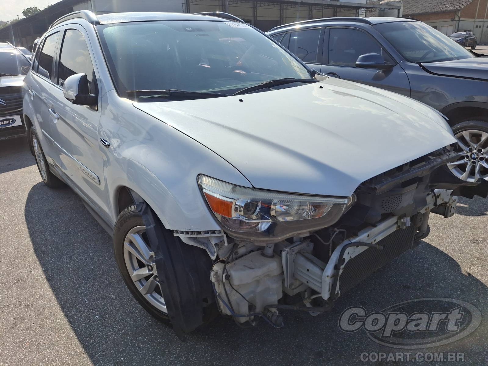 Mitsubishi ASX 2012 em leilão