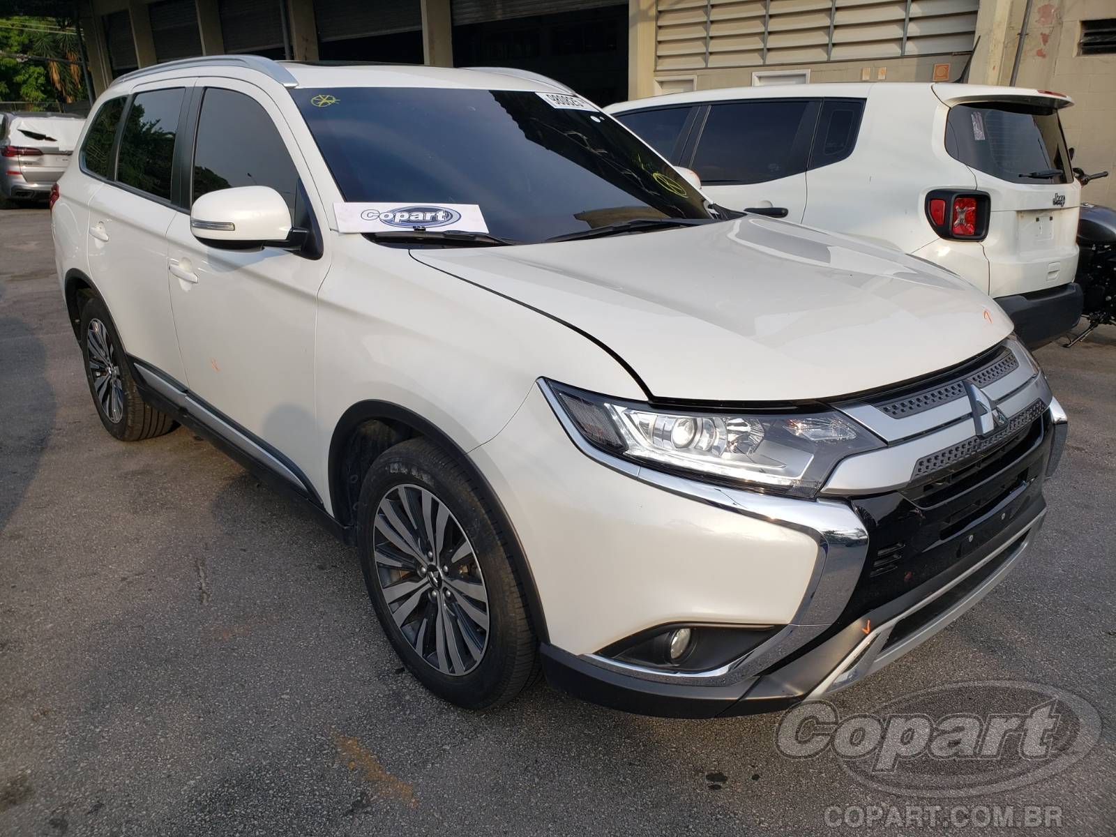 Veículo Mitsubishi Outlander Mitsubishi Outlander HPE 2.0 16V MIVEC 2022 Blindado Pequena Monta 2022 em leilão