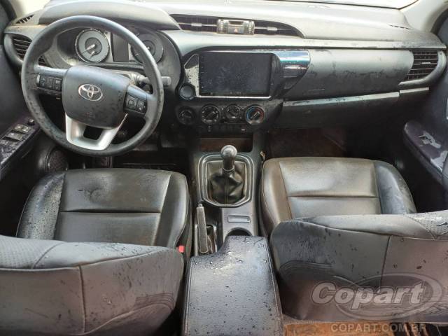 2025 TOYOTA HILUX CD 
