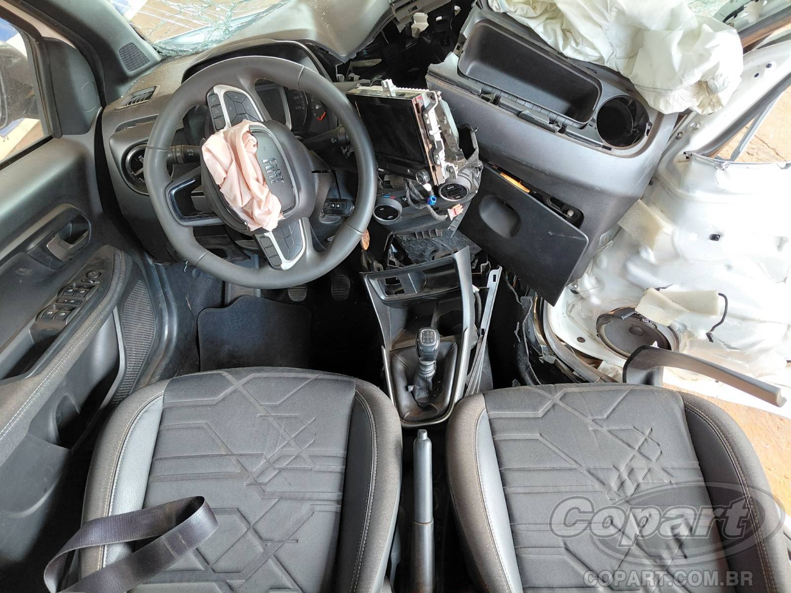 Foto 9 de 10: 2025 FIAT STRADA CD