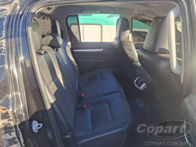 2023 TOYOTA HILUX CD 