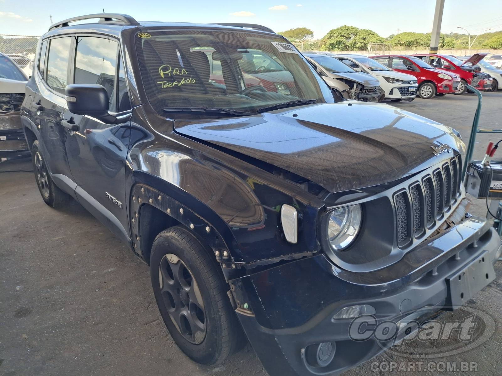 Veículo Fiat Renegade JEEP RENEGADE 1.8 16V Flex 2021 em leilão