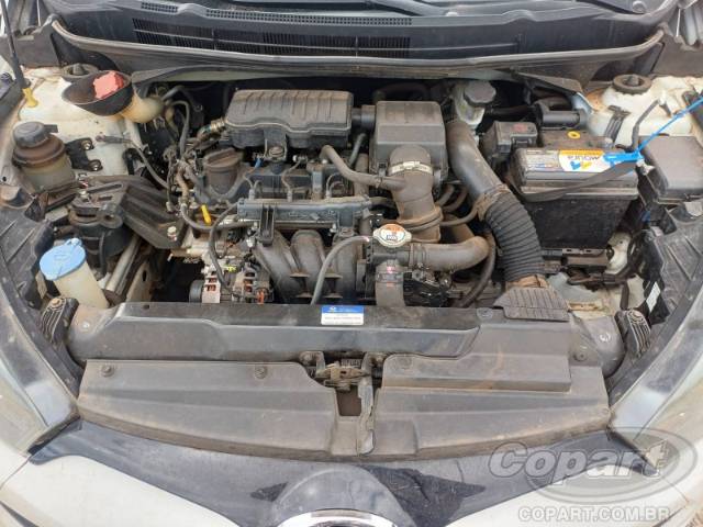 2015 HYUNDAI HB20 