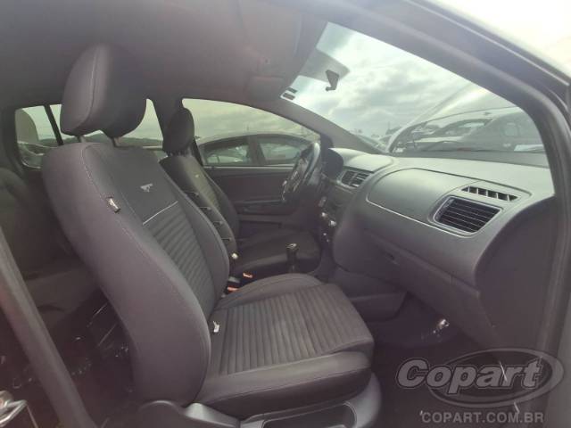 2012 VOLKSWAGEN FOX 