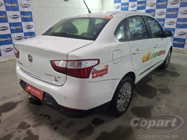 2016 FIAT GRAND SIENA 