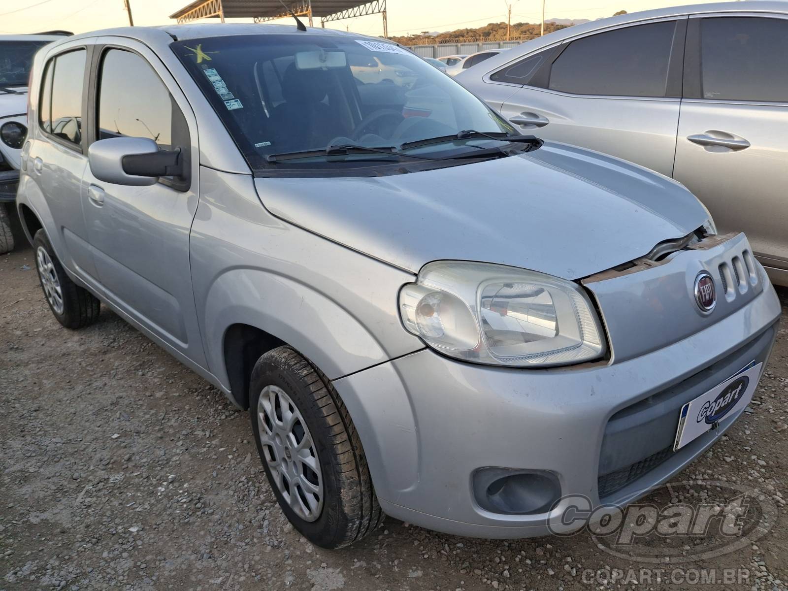 FIAT UNO 2015 Conservado