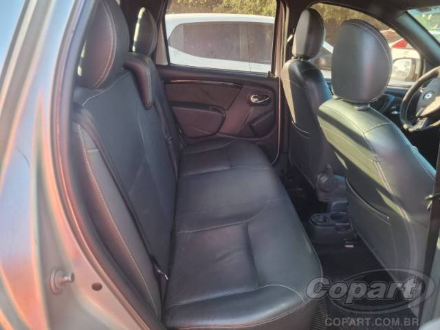 2017 RENAULT DUSTER OROCH 