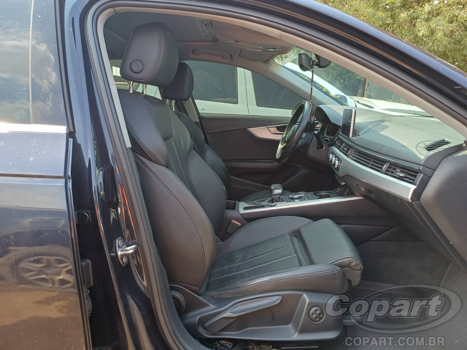 2017 AUDI A4 — foto 5 de 12