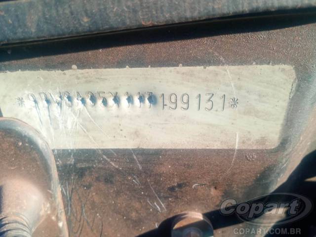 2001 VOLKSWAGEN GOL 