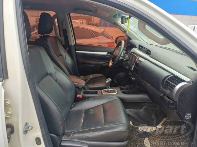 2016 TOYOTA HILUX CD 