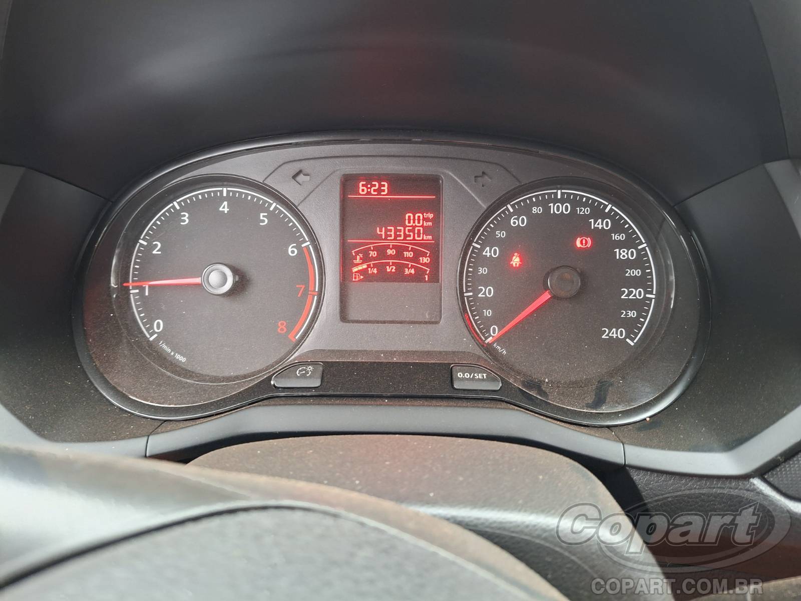 2026 VOLKSWAGEN SAVEIRO — foto 8 de 14