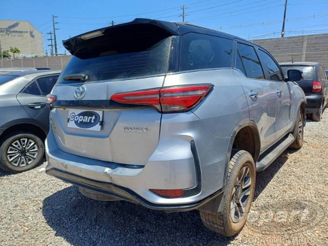 2025 TOYOTA SW4 