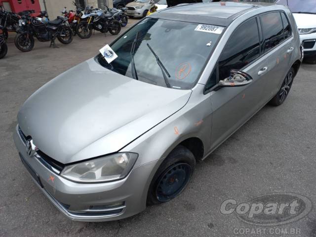 2014 VOLKSWAGEN GOLF 