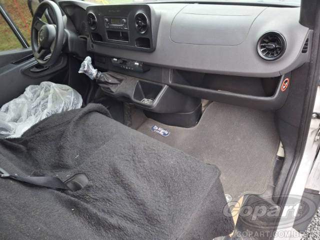 2024 MERCEDES BENZ SPRINTER 