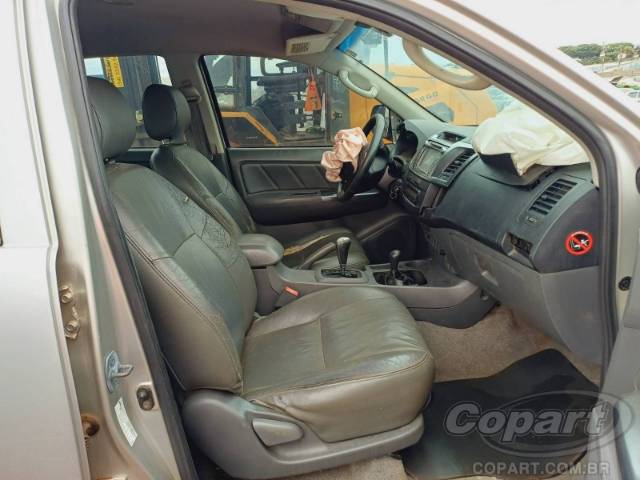 2014 TOYOTA HILUX CD 